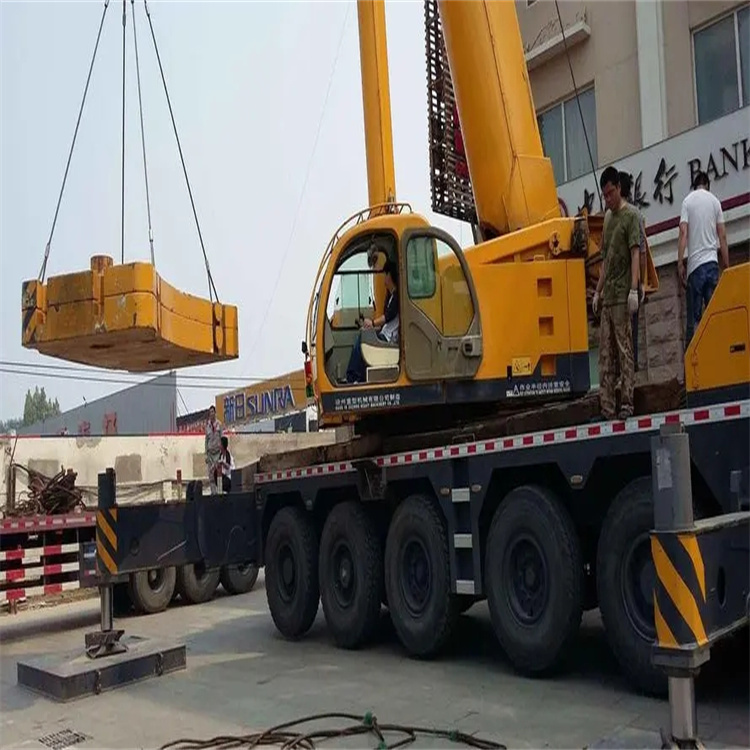 汕头当地吊车出租|机器吊装|75吨|工厂搬迁服务